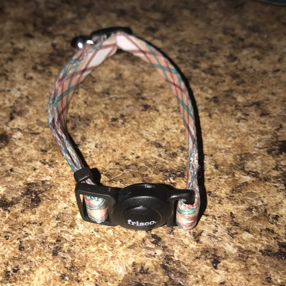Frisco adult cat breakaway collar with bell New